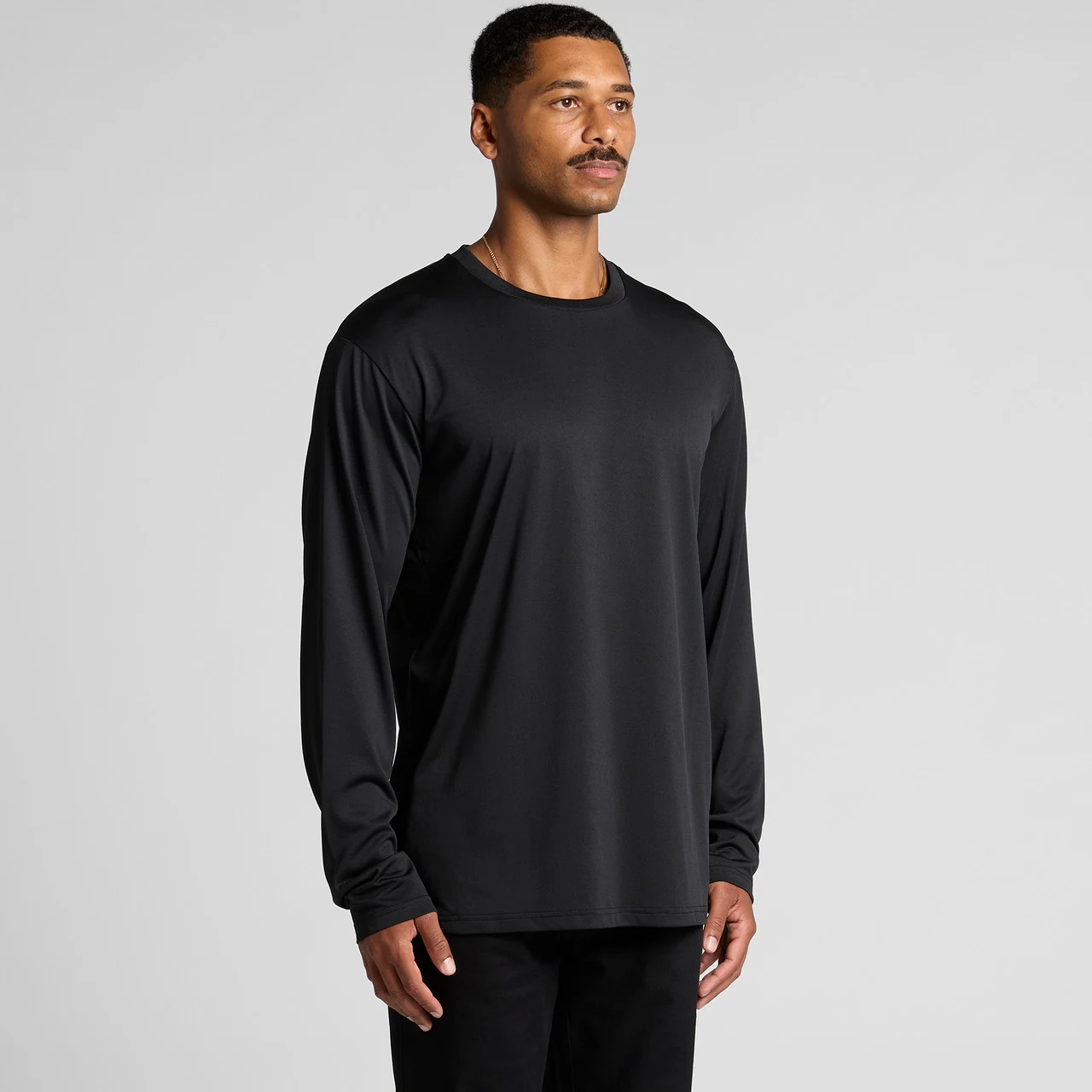 Staple Active L/S Tee Gallery Staple Active L/S Tee - Detail View 4
