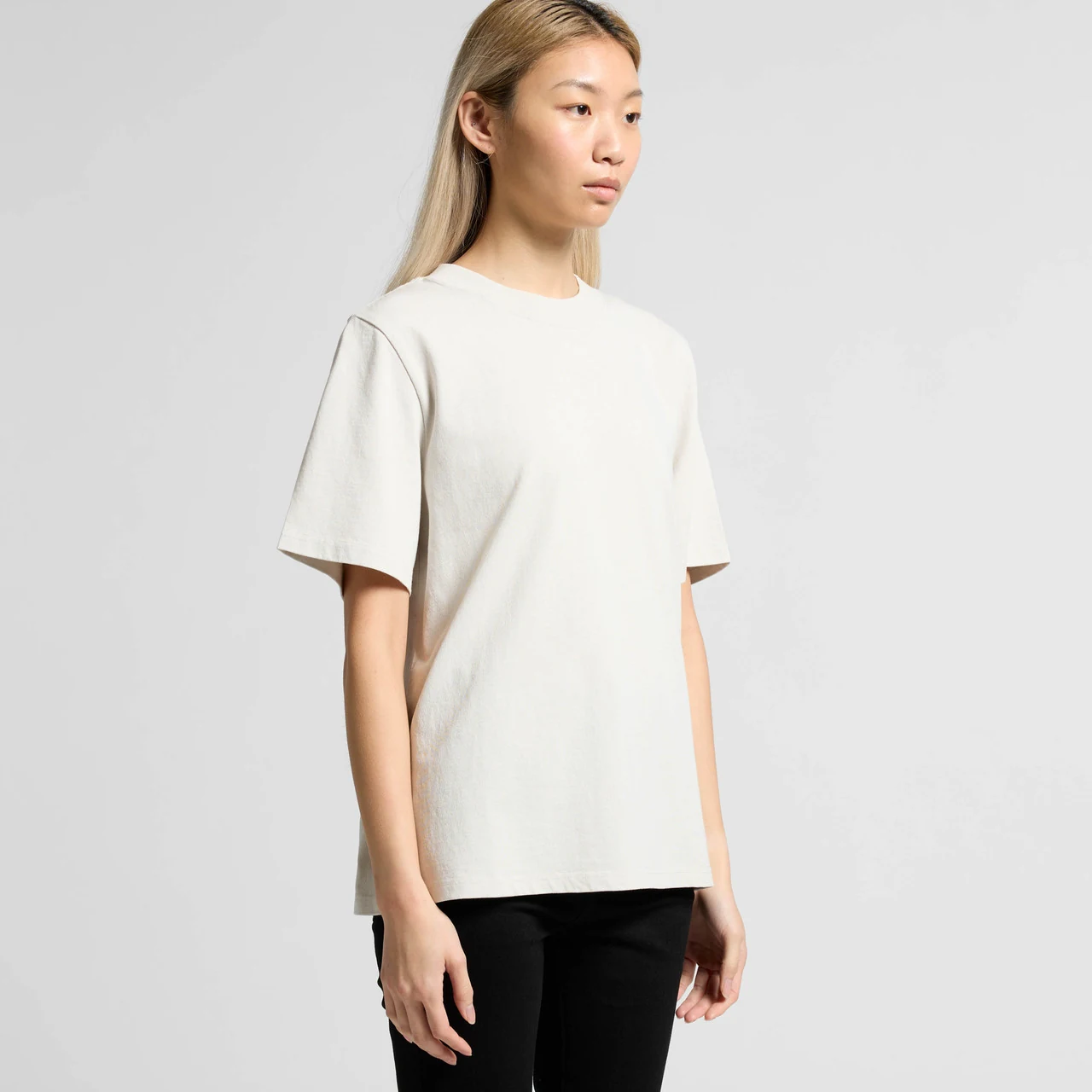 Wo's Heavy Faded Tee - Detail View 4