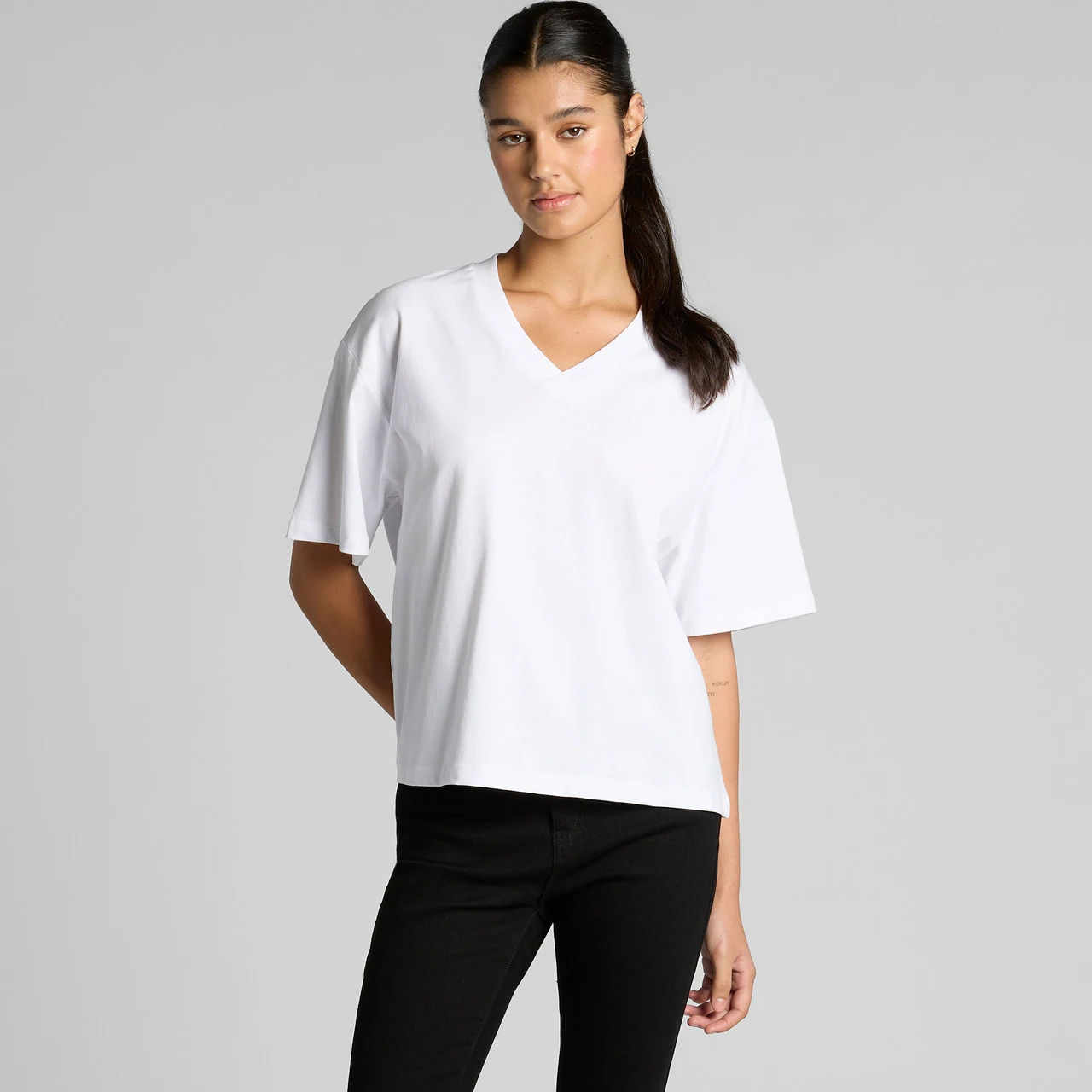 Wo's Martina V Neck Tee - Detail View 7