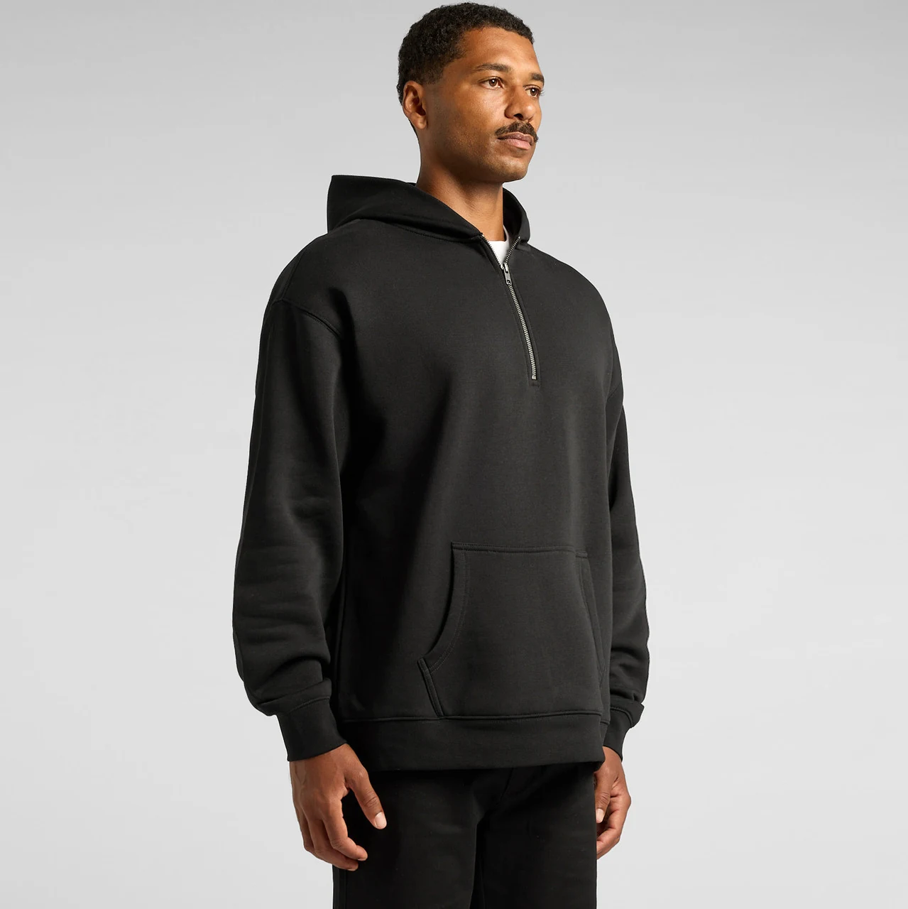 Relax Half Zip Hood - Detail View