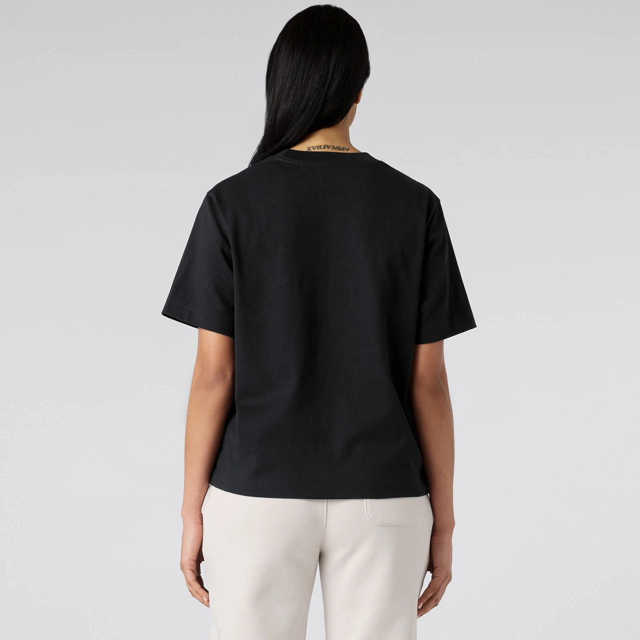 Wo's Box Tee - Detail View