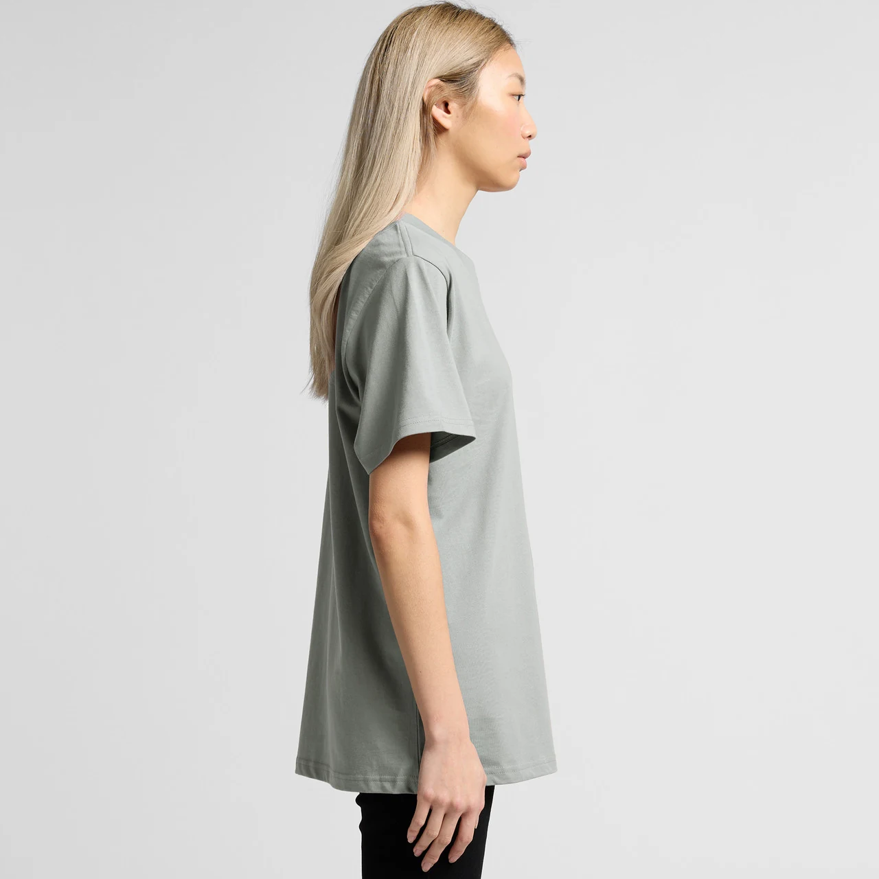 Wo's Classic Tee - Detail View