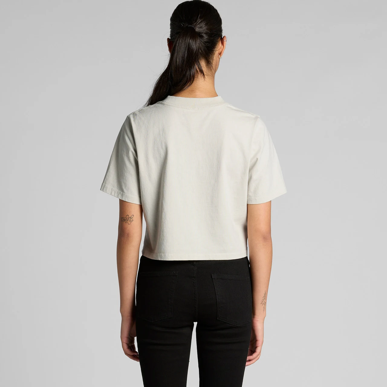 Wo's Heavy Faded Crop Tee - Detail View
