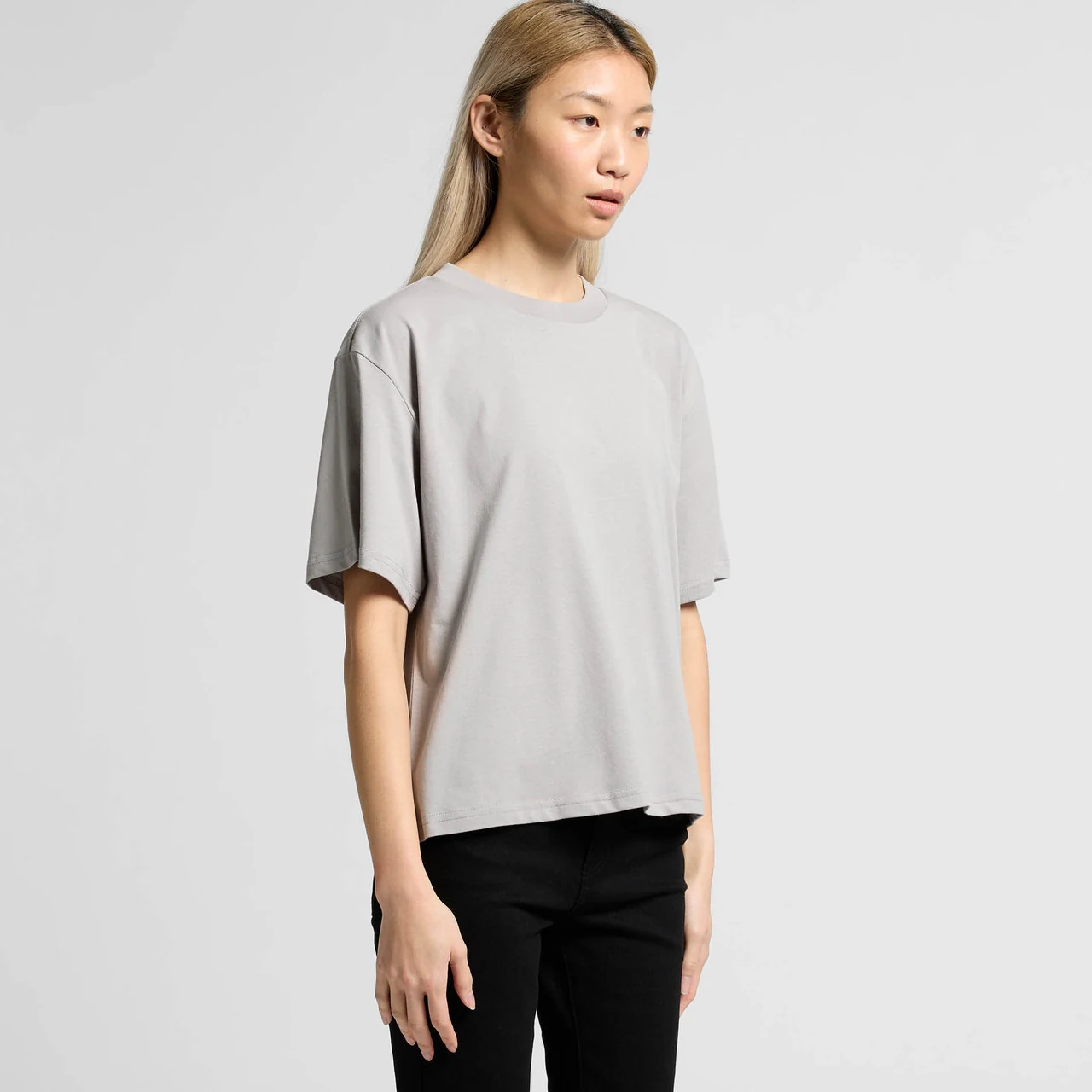 Wo's Martina Tee - Detail View